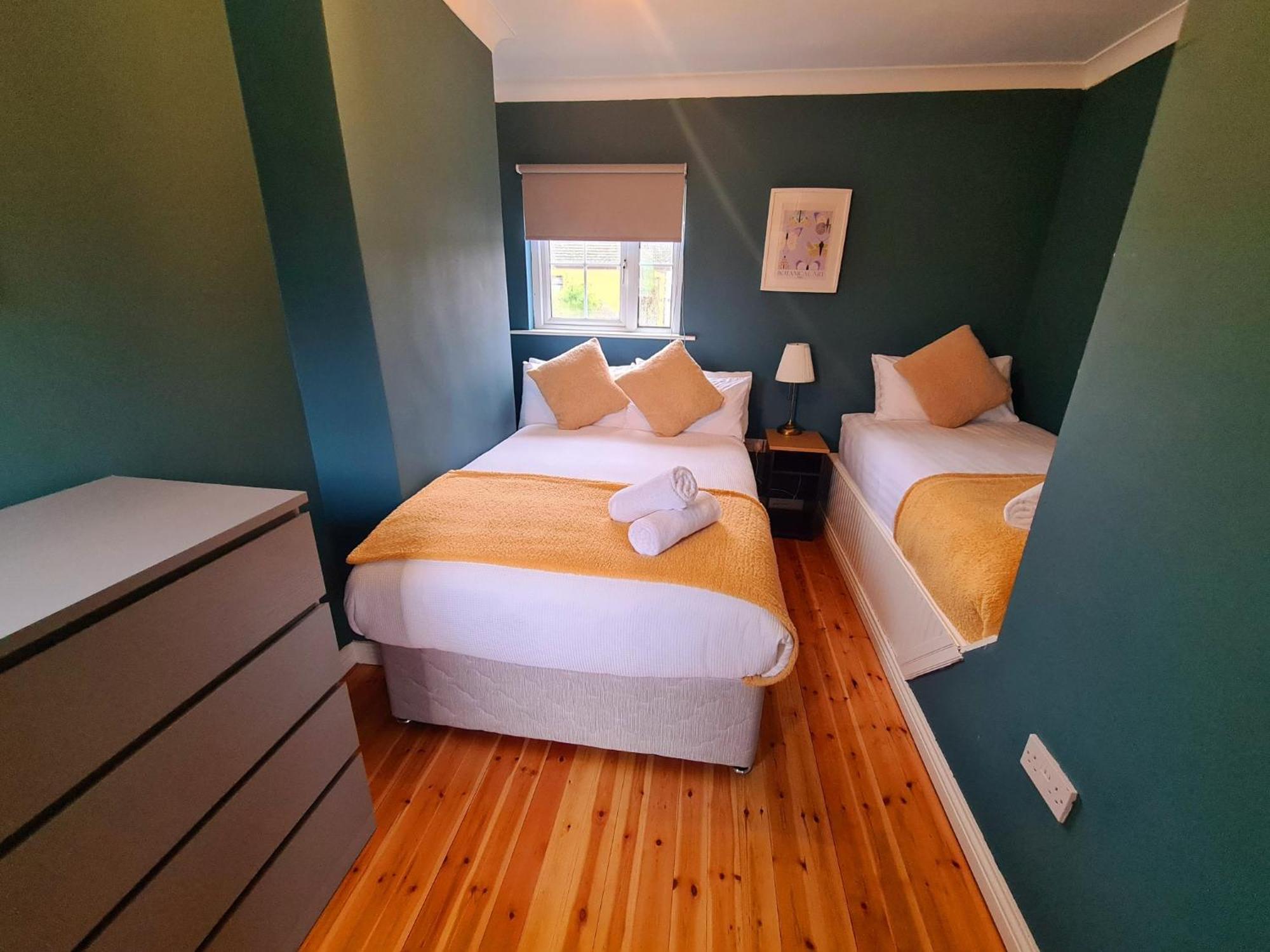 Stylish 3 Bedroom Galway House Экстерьер фото